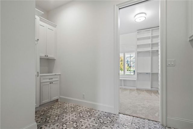 16520 Ballentine Street, Overland Park, KS 66221