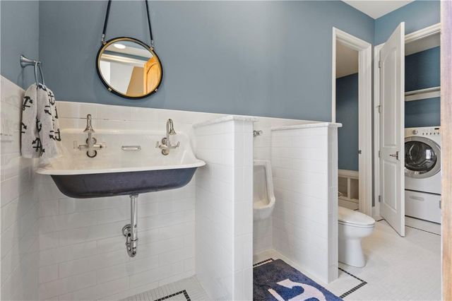 16520 Ballentine Street, Overland Park, KS 66221