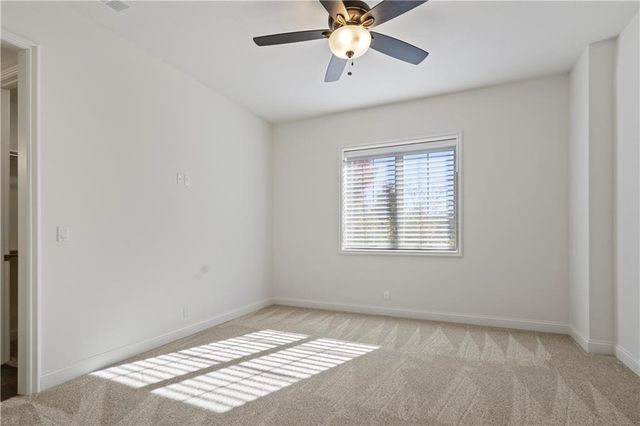 16520 Ballentine Street, Overland Park, KS 66221