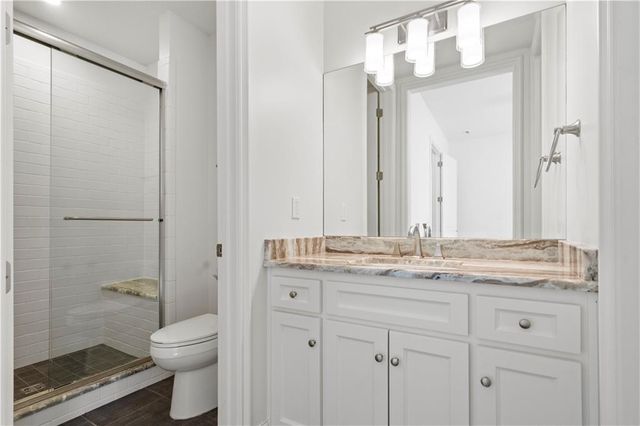 16520 Ballentine Street, Overland Park, KS 66221