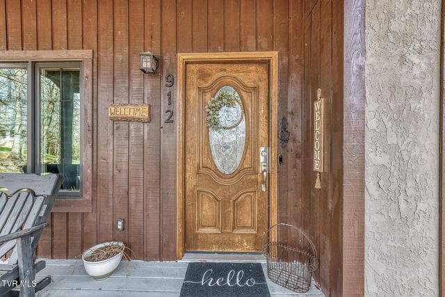 912 Katies Way, Johnson City, TN 37615