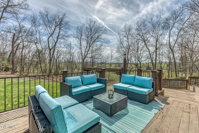 912 Katies Way, Johnson City, TN 37615