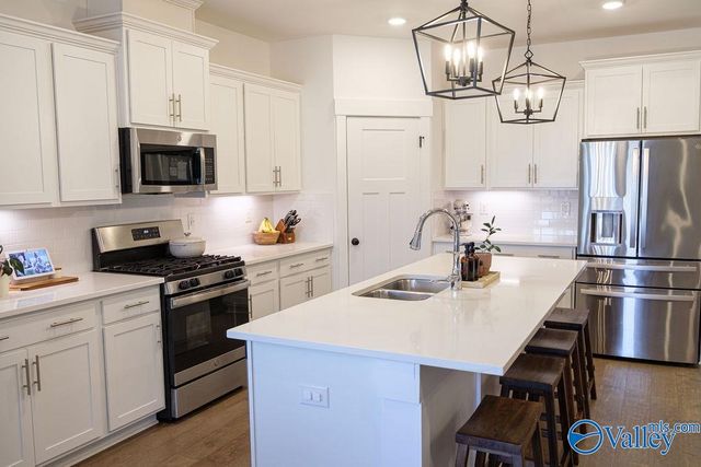 101 Pecos River Road, Madison, AL 35756