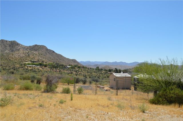 10225 Pinon, Morongo Valley, CA 92256