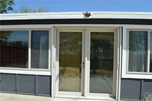 10225 Pinon, Morongo Valley, CA 92256