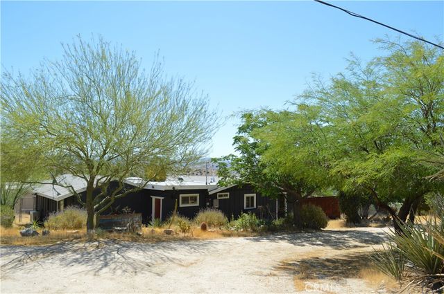 10225 Pinon, Morongo Valley, CA 92256