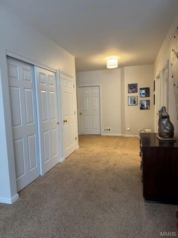 2274 Wills Hollow Drive, St Peters, MO 63376