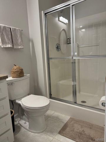 2274 Wills Hollow Drive, St Peters, MO 63376