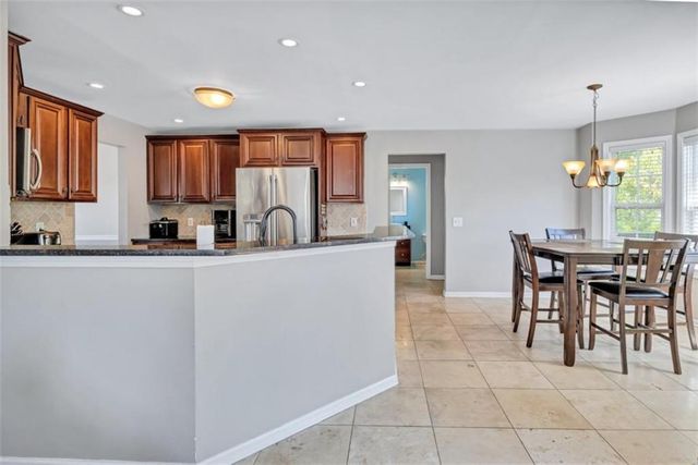 85 Flint Knl, Douglasville, GA 30134