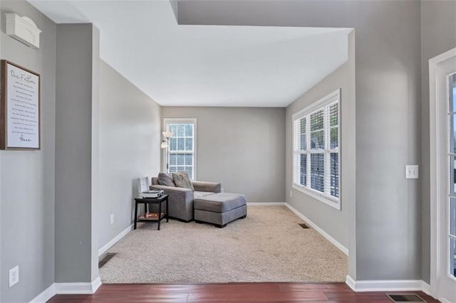 85 Flint Knl, Douglasville, GA 30134