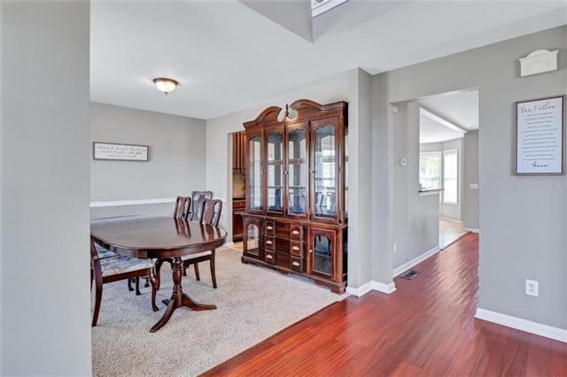 85 Flint Knl, Douglasville, GA 30134