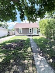 8661 Dodge Avenue, Warren, MI 48089