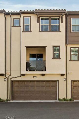 10305 Triple Crown Lane, Cypress, CA 90720