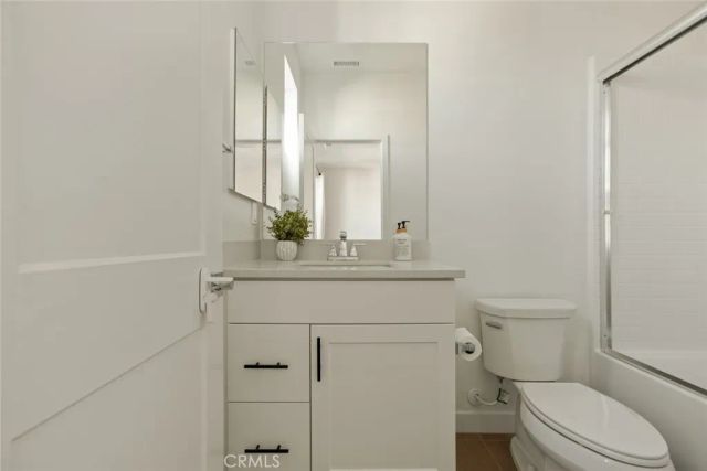 10305 Triple Crown Lane, Cypress, CA 90720