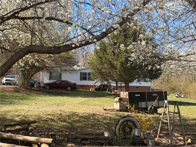 103 N Silver Street, Lexington, NC 27292