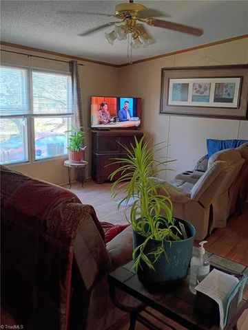 103 N Silver Street, Lexington, NC 27292