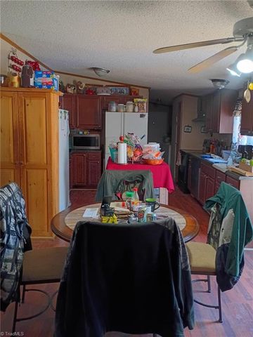 103 N Silver Street, Lexington, NC 27292