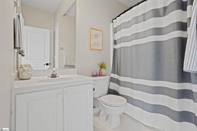 113 St James Place Drive, Greer, SC 29650