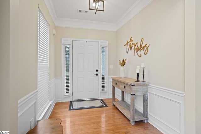 113 St James Place Drive, Greer, SC 29650