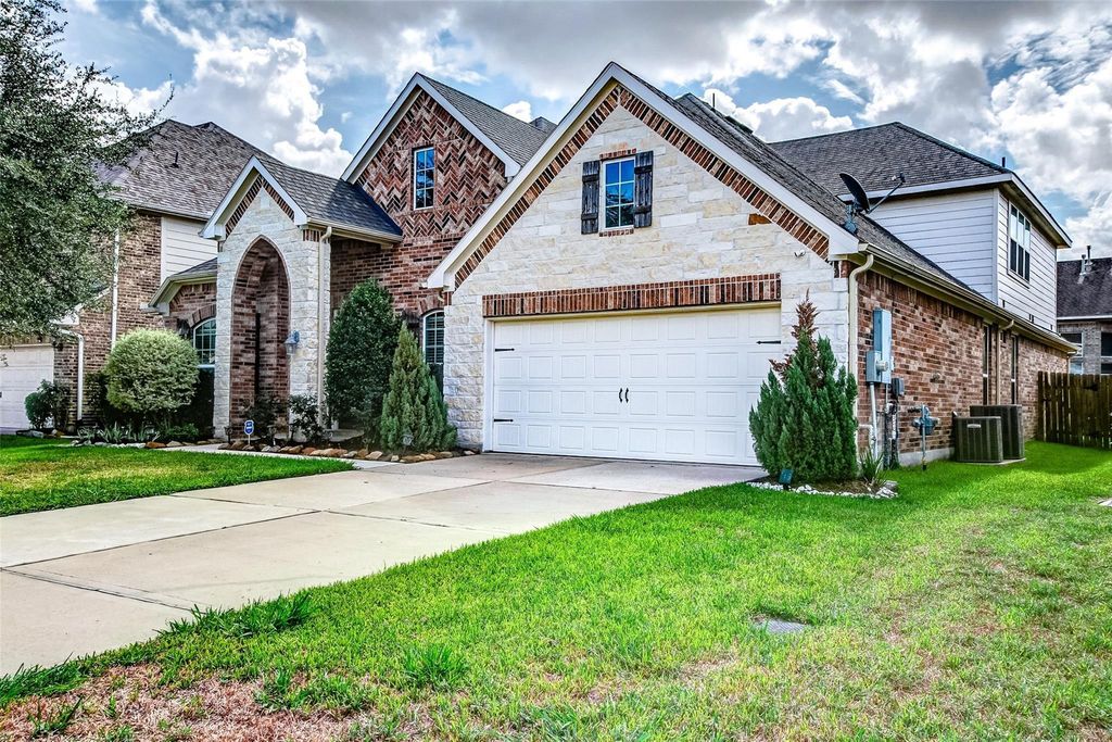 623 Orlandis Lane, Richmond, TX 77469