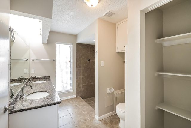 7311 Las Brisas Drive, Houston, TX 77083