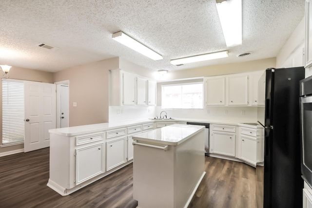 7311 Las Brisas Drive, Houston, TX 77083