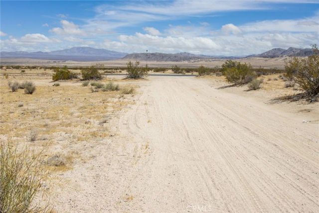 4444 Valley Vista, Johnson Valley, CA 92285