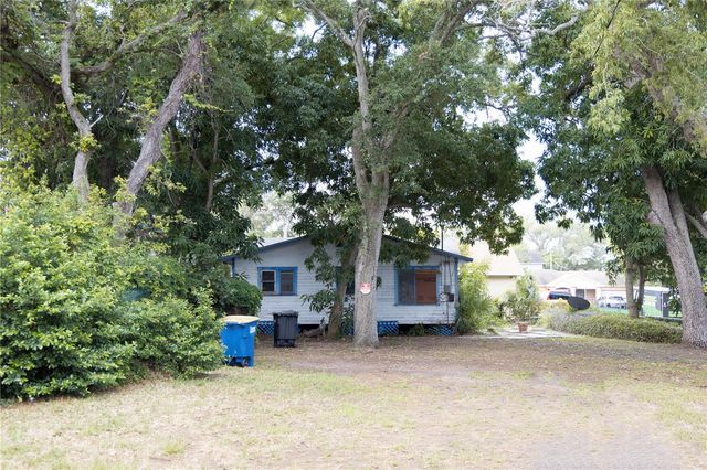 1139 HARVEYS LN, Clearwater, FL 33756