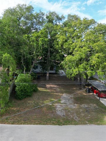 1139 HARVEYS LN, Clearwater, FL 33756