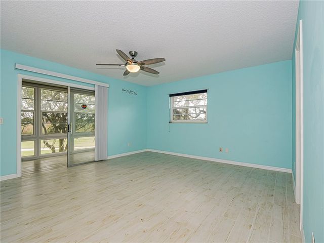 6 Vista Gardens Trail 205, Vero Beach, FL 32962