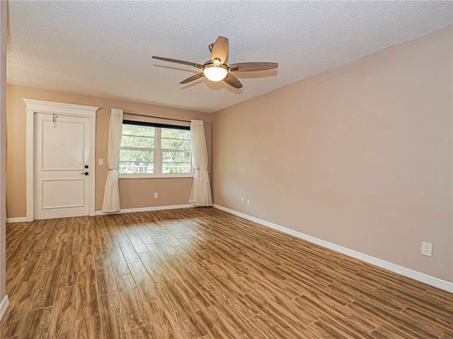 6 Vista Gardens Trail 205, Vero Beach, FL 32962