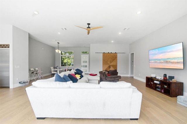 281 BREWER AVENUE, Winter Park, FL 32789