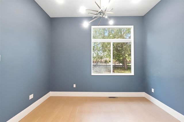 281 BREWER AVENUE, Winter Park, FL 32789
