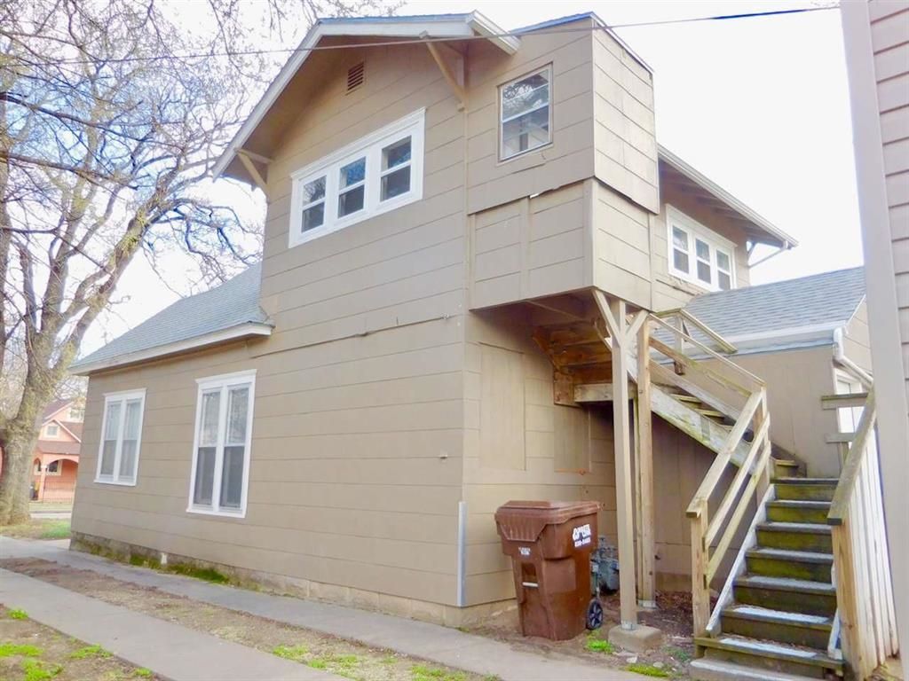 1233 N Lewellen St, Wichita, KS 67203