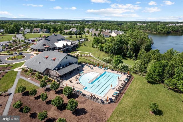 118 TWINLEAF WAY, Lake Frederick, VA 22630