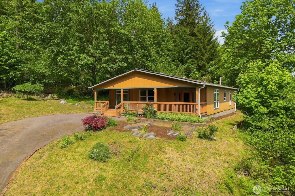 3939 Black Lake Boulevard SW, Tumwater, WA 98512