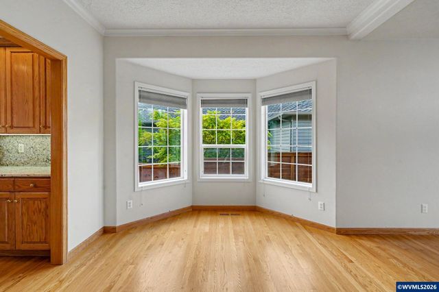 1470 Ranier Lp NW, Salem, OR 97304