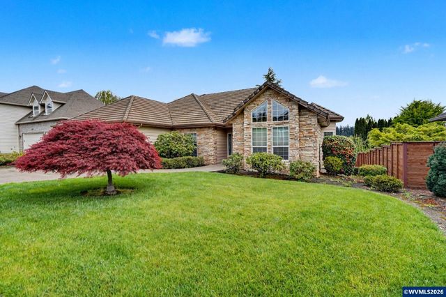 1470 Ranier Lp NW, Salem, OR 97304