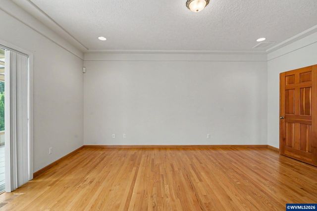 1470 Ranier Lp NW, Salem, OR 97304