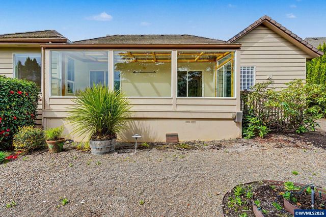 1470 Ranier Lp NW, Salem, OR 97304