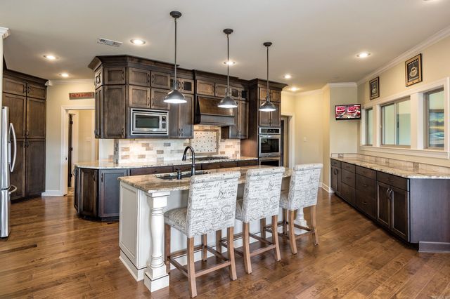 7325 Palm Beach Avenue, Benton, AR 72019