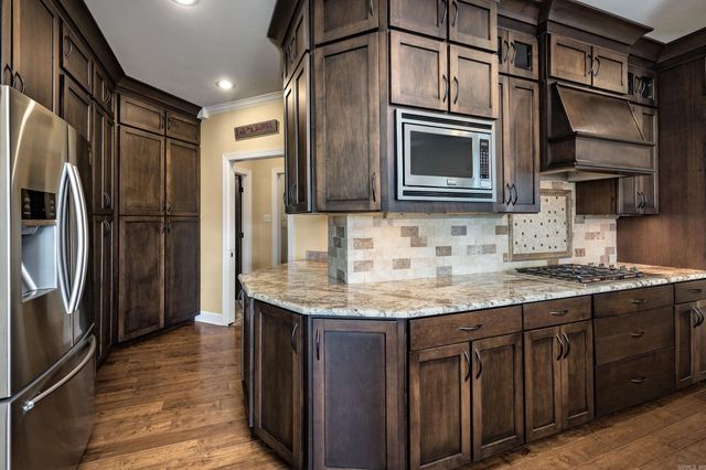 7325 Palm Beach Avenue, Benton, AR 72019