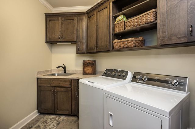 7325 Palm Beach Avenue, Benton, AR 72019
