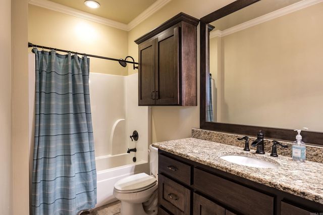 7325 Palm Beach Avenue, Benton, AR 72019