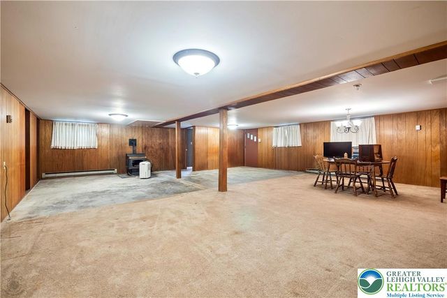611 East Federal Street, Salisbury Twp, PA 18103