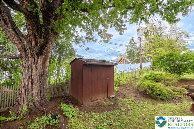 611 East Federal Street, Salisbury Twp, PA 18103
