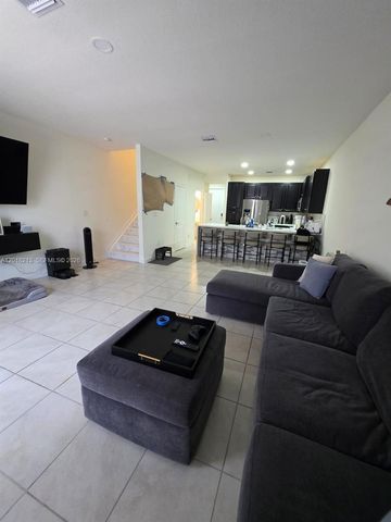 10906 SW 232nd Ter, Homestead, FL 33032