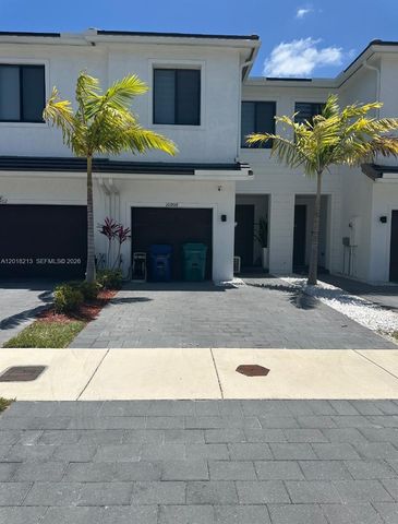 10906 SW 232nd Ter, Homestead, FL 33032