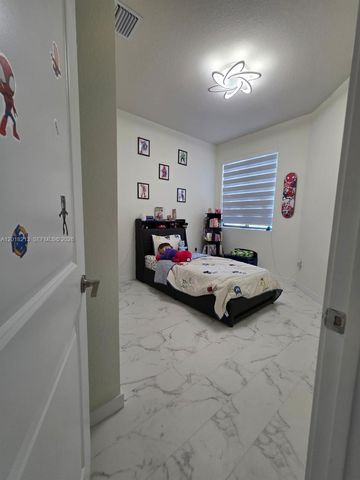 10906 SW 232nd Ter, Homestead, FL 33032