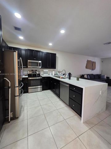 10906 SW 232nd Ter, Homestead, FL 33032